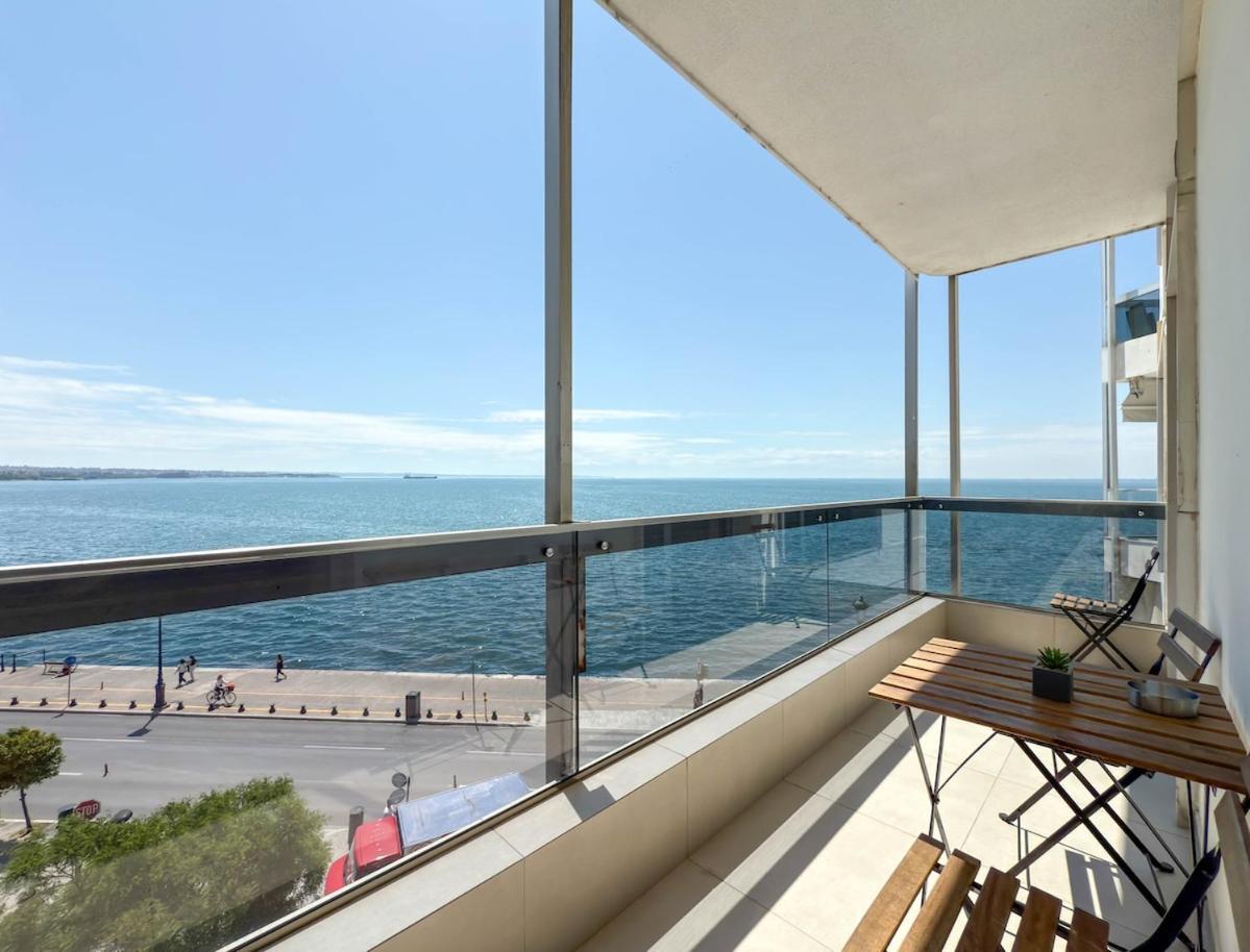 Luxury Sea View Retreat *